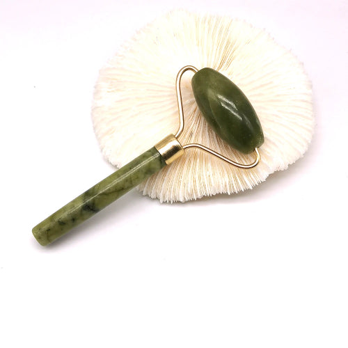 Jade Face Roller for face with Gua Sha Set
